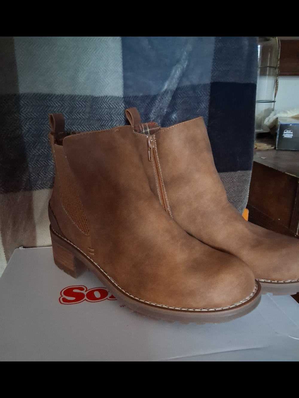 Classic Brown Faux-Leather Ankle Booties with Side Zip